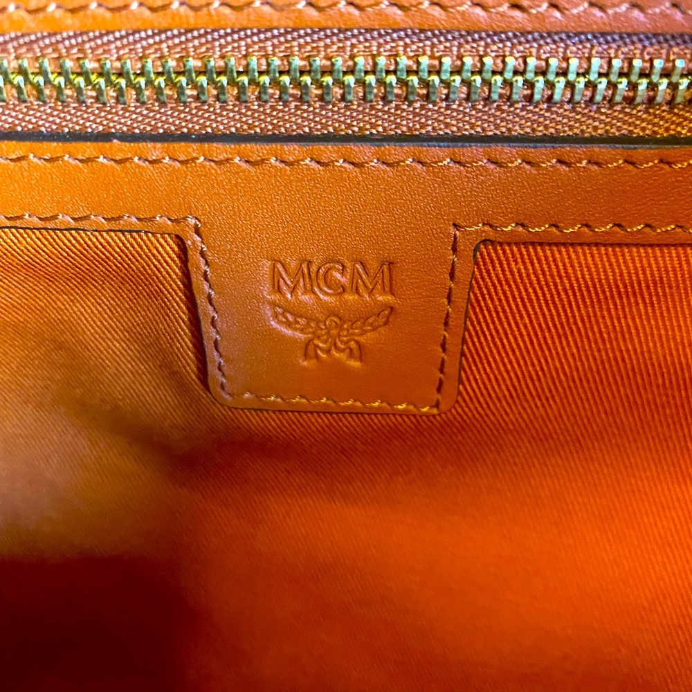 🧳 AUTHENTIC MCM Brand New Never Used Travel Bag - Picture 7 of 14